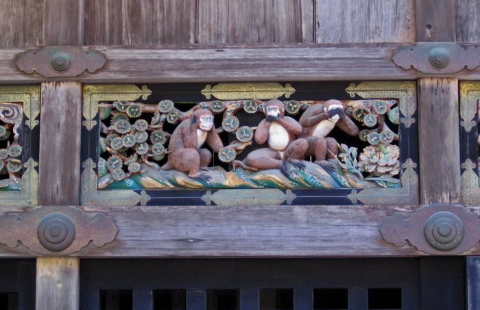 Drei Affen am Tosho-gu-Schrein in Nikko, Japan